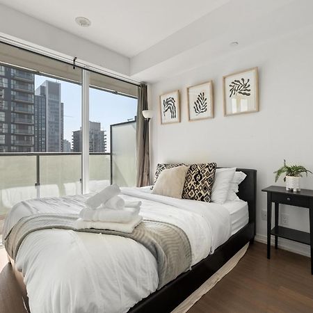 Downtown Toronto Condos Luaran gambar